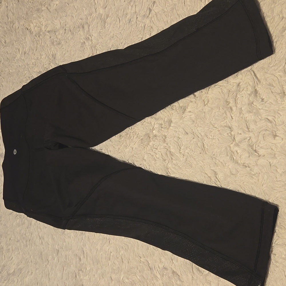 Lululemon Athletic Wunder Under Leggings Size 6 Color Black - Picture 3 of 10